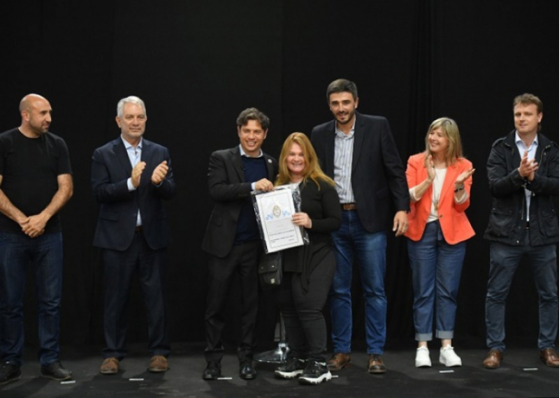 Qui�nes recibir�n escrituras este mi�rcoles